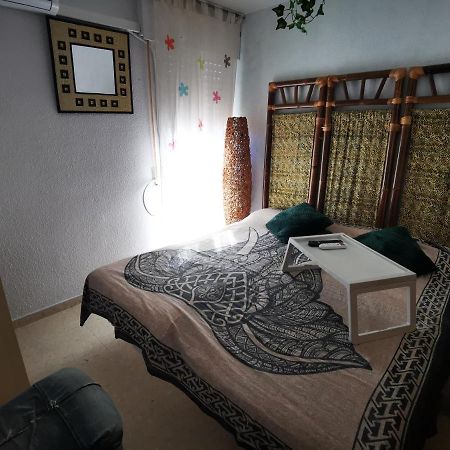Siempresol Apartment Малага Екстериор снимка