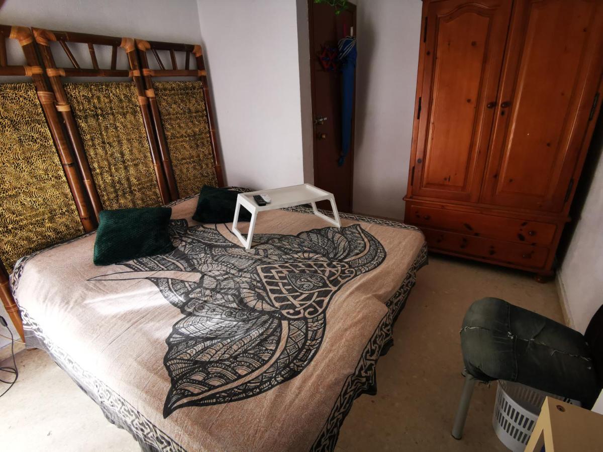 Siempresol Apartment Малага Екстериор снимка